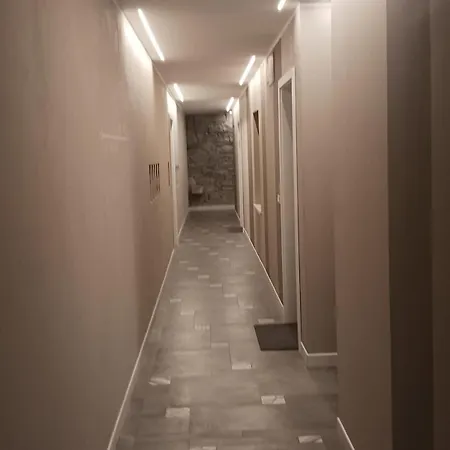 2ndhome 503 * ترييستي